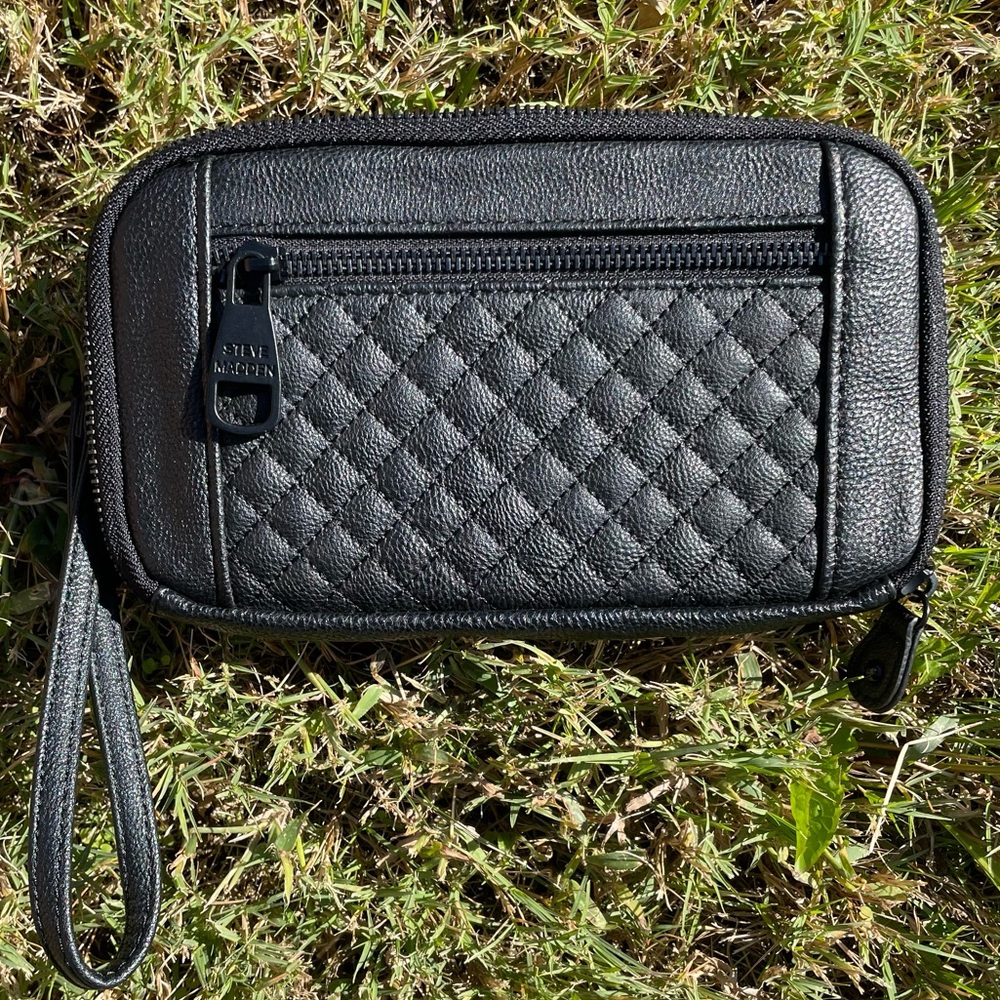 Steve Madden wristlet wallet.